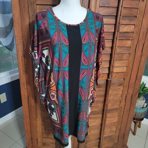 Madison long tunic colorful angel sleeves size large great with leggings‎